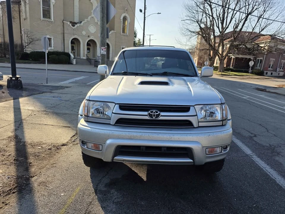 2001 Toyota 4Runner 3rd Gen - Image 8 of 19