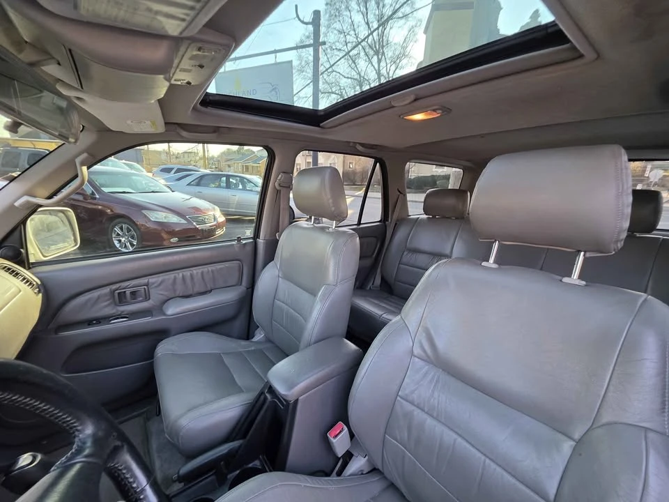 2001 Toyota 4Runner 3rd Gen - Image 10 of 19