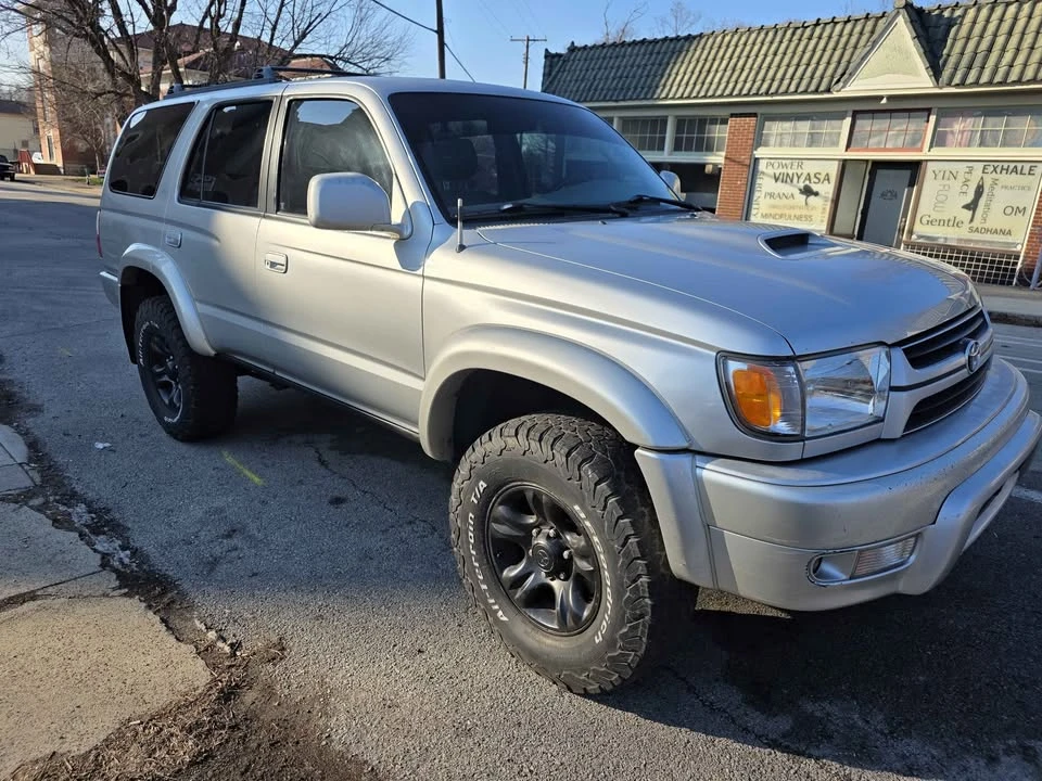 2001 Toyota 4Runner 3rd Gen - Image 7 of 19