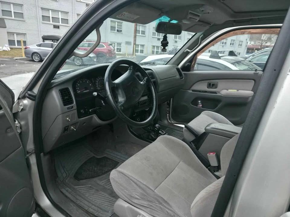 2001 Toyota 4Runner 3rd Gen - Image 17 of 20