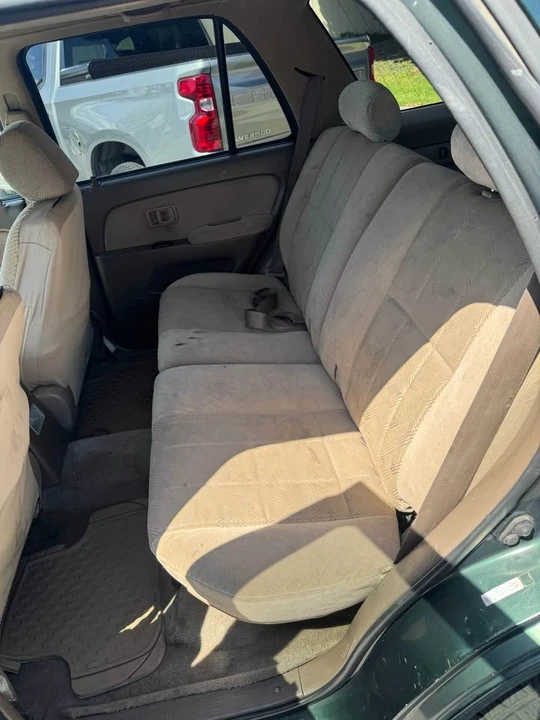 2001 Toyota 4Runner 3rd Gen - Image 7 of 10