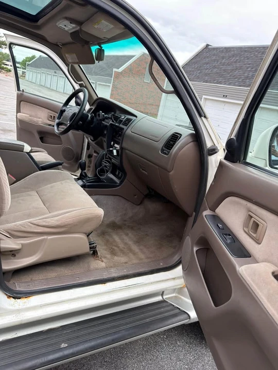2001 Toyota 4Runner 3rd Gen - Image 10 of 14
