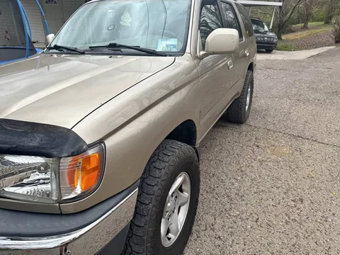 2001 Toyota 4Runner SR5 Sport Utility 4D