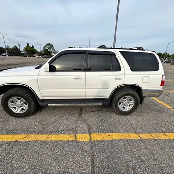 2001 Toyota 4Runner SR5 Sport Utility 4D