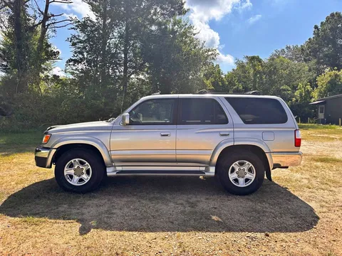 2001 Toyota 4Runner SR5 Sport Utility 4D