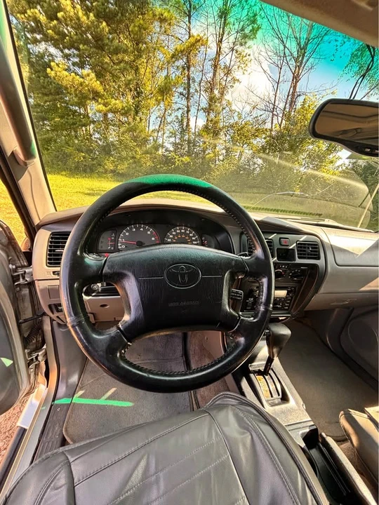 2001 Toyota 4Runner 3rd Gen - Image 10 of 12