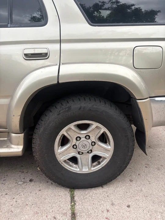 2001 Toyota 4Runner 3rd Gen - Image 11 of 20