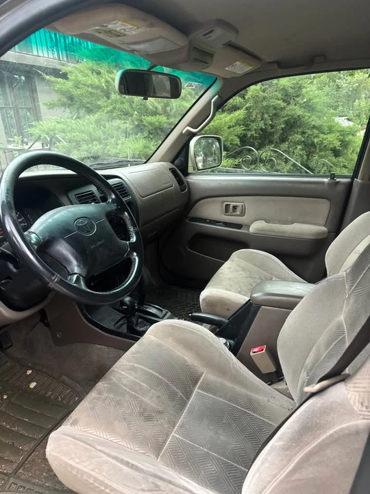 2001 Toyota 4Runner 3rd Gen - Image 13 of 20