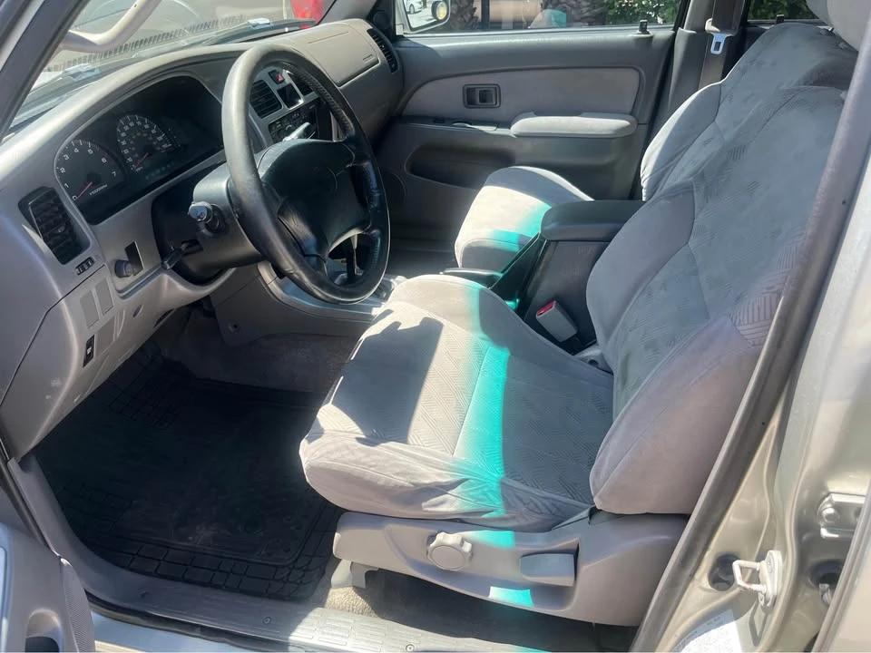 2001 Toyota 4Runner 3rd Gen - Image 4 of 11