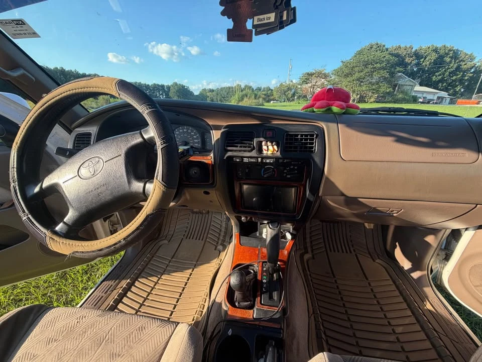 2001 Toyota 4Runner 3rd Gen - Image 15 of 20