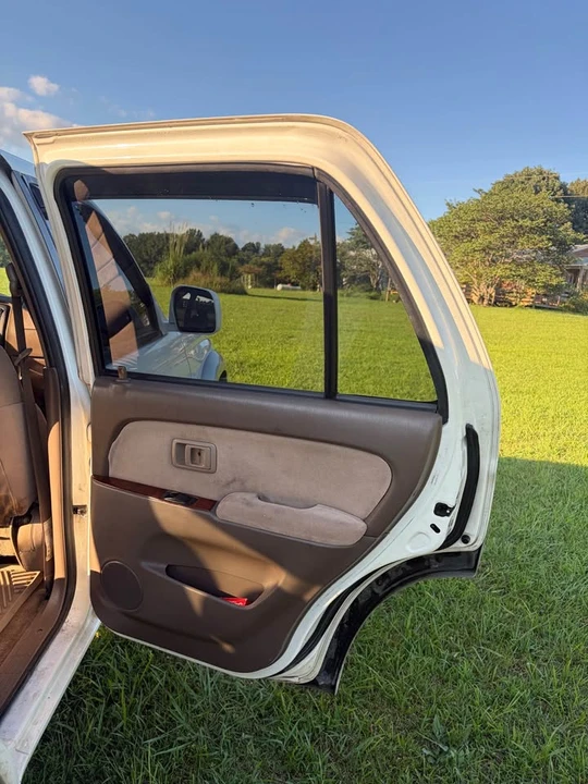2001 Toyota 4Runner 3rd Gen - Image 11 of 20