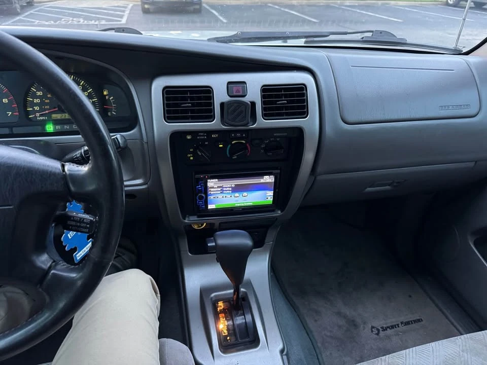 2001 Toyota 4Runner 3rd Gen - Image 7 of 11