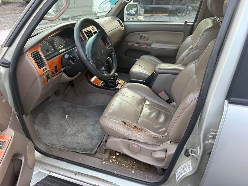 2001 Toyota 4Runner 3rd Gen - Image 5 of 9