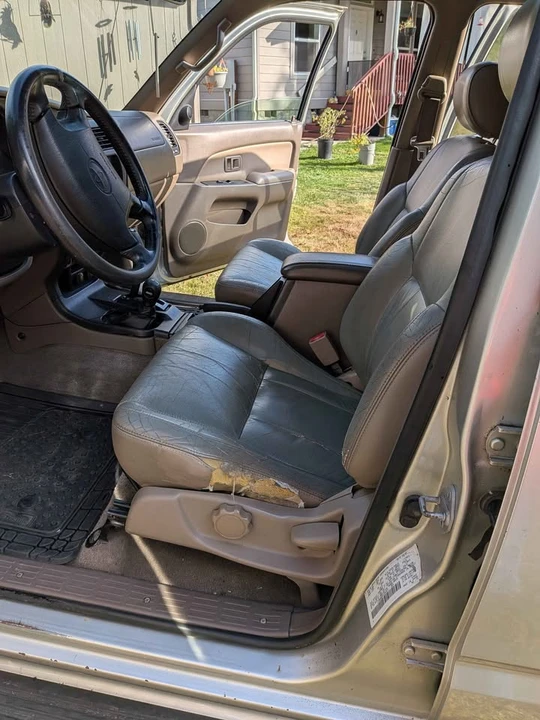 2001 Toyota 4Runner 3rd Gen - Image 11 of 15