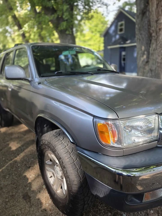 2001 Toyota 4Runner 3rd Gen - Image 2 of 20