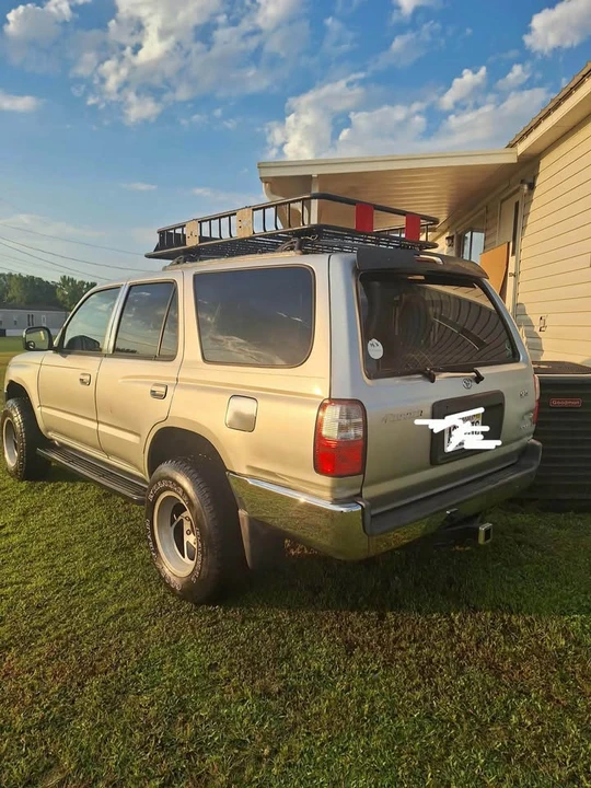 2001 Toyota 4Runner 3rd Gen - Image 2 of 9