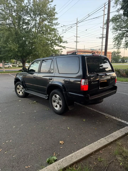 2001 Toyota 4Runner 3rd Gen - Image 5 of 19