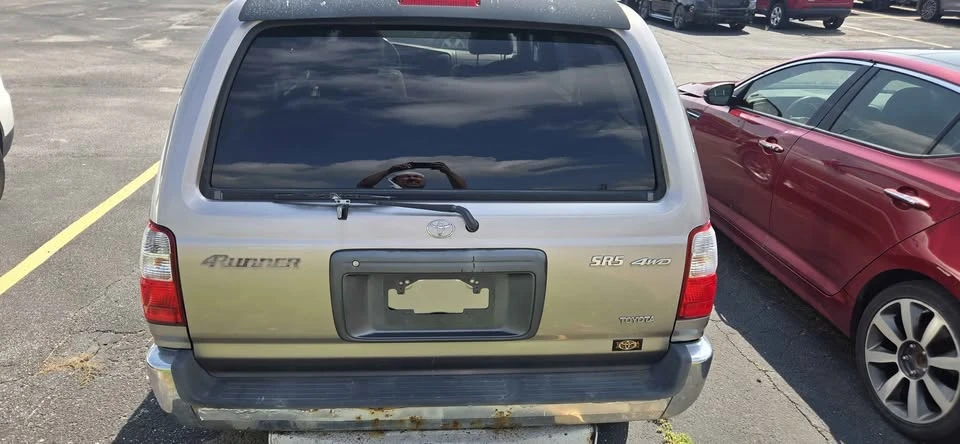 2001 Toyota 4Runner 3rd Gen - Image 4 of 5