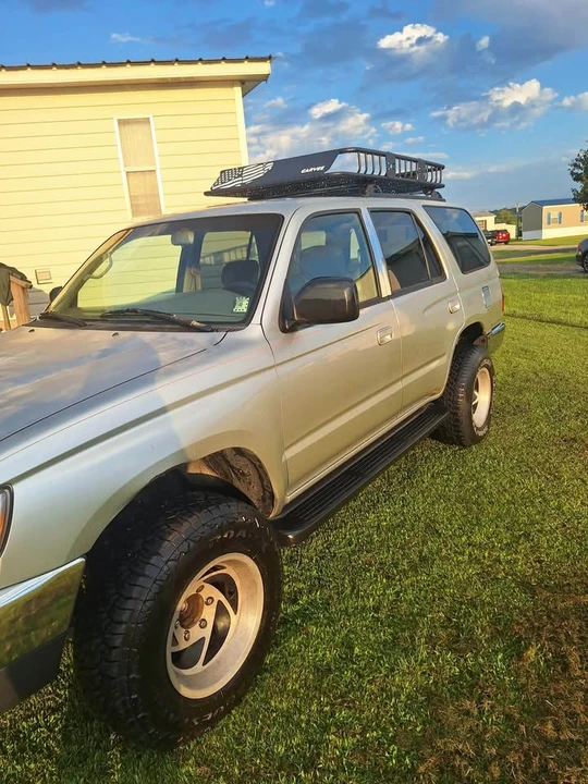 2001 Toyota 4Runner 3rd Gen - Image 3 of 9