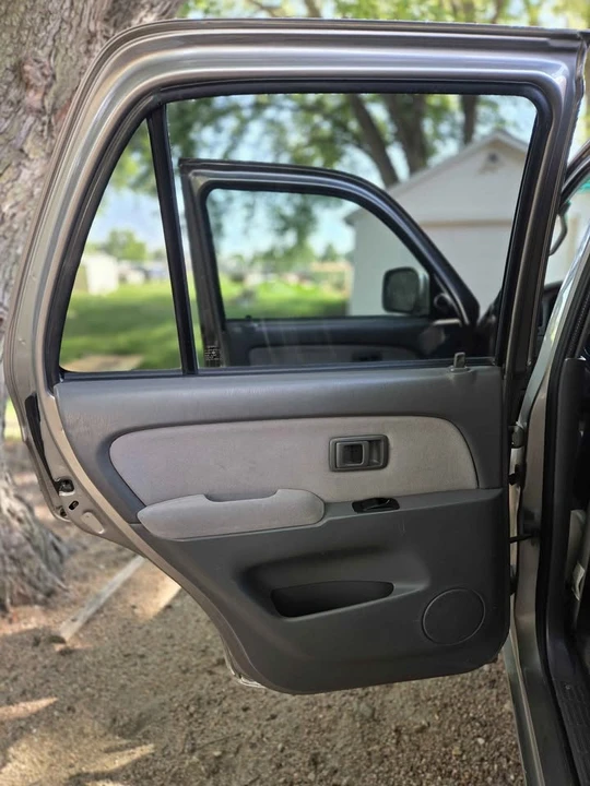 2001 Toyota 4Runner 3rd Gen - Image 16 of 20