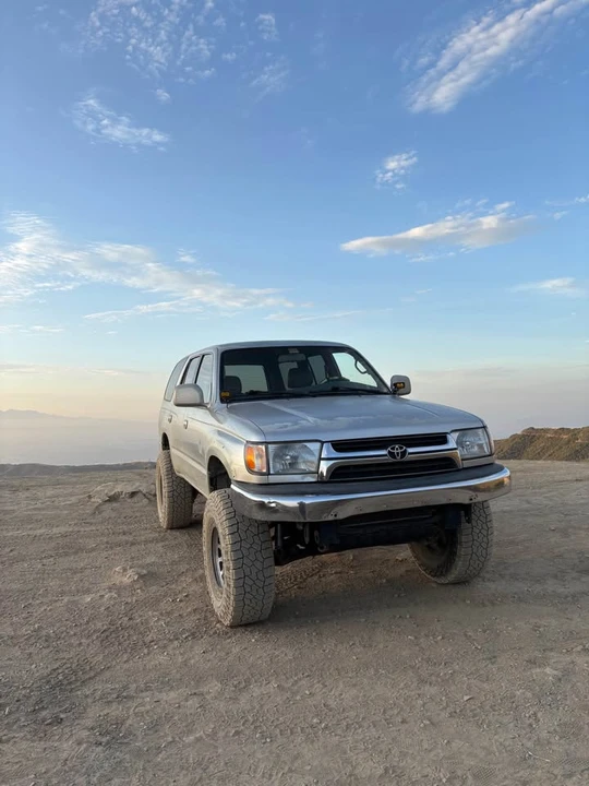 2001 Toyota 4Runner 3rd Gen - Image 10 of 12