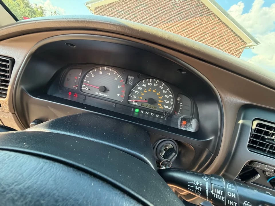 2001 Toyota 4Runner 3rd Gen - Image 8 of 19