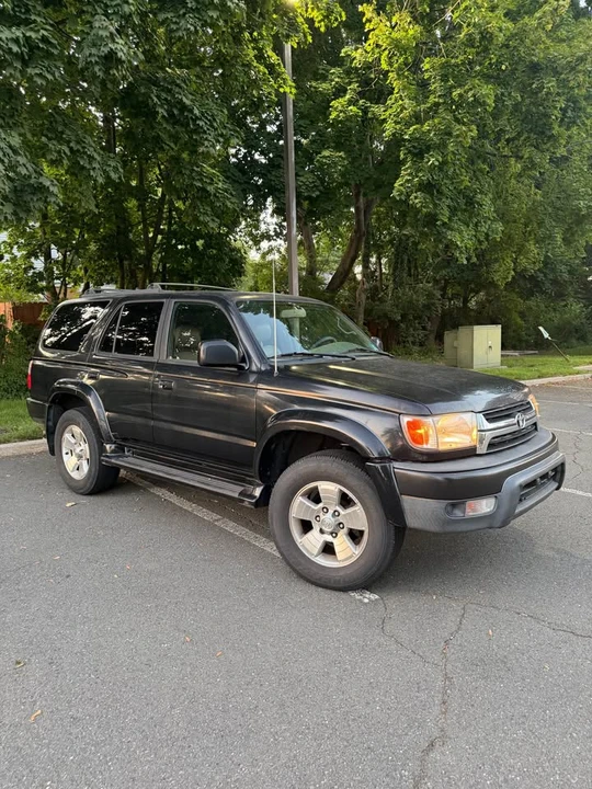 2001 Toyota 4Runner 3rd Gen - Image 2 of 19