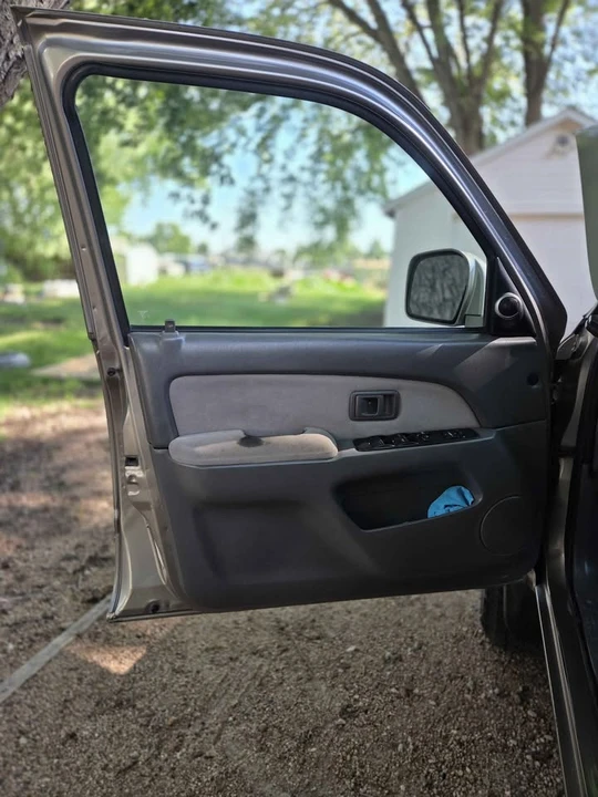 2001 Toyota 4Runner 3rd Gen - Image 14 of 20