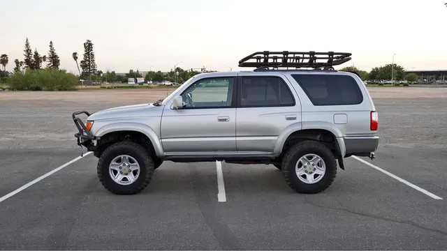 2001 Toyota 4Runner SR5 Sport Utility 4D