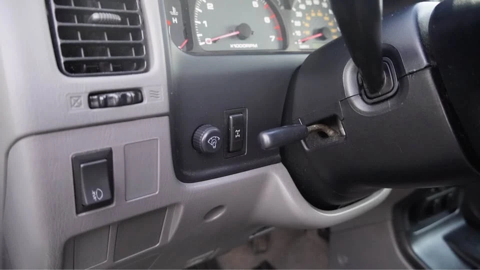 2001 Toyota 4Runner 3rd Gen - Image 10 of 19