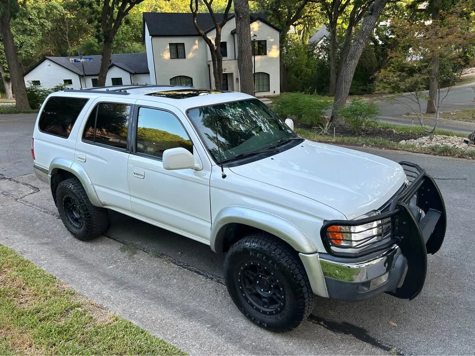 2001 Toyota 4Runner 3rd Gen - Image 2 of 12