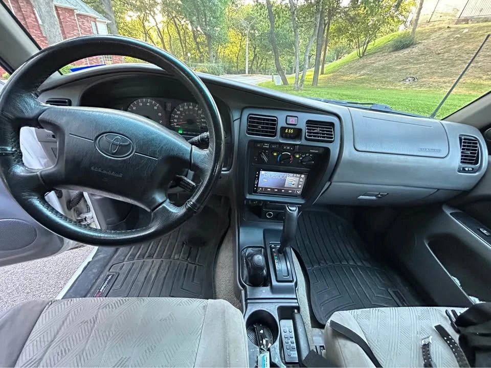2001 Toyota 4Runner 3rd Gen - Image 6 of 12