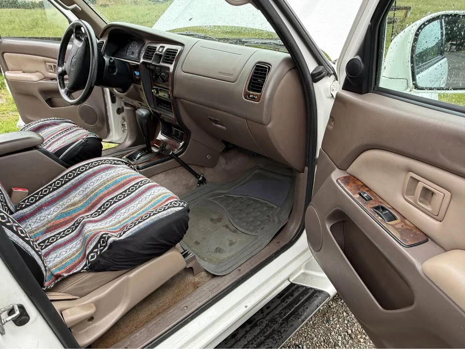 2001 Toyota 4Runner 3rd Gen - Image 8 of 16