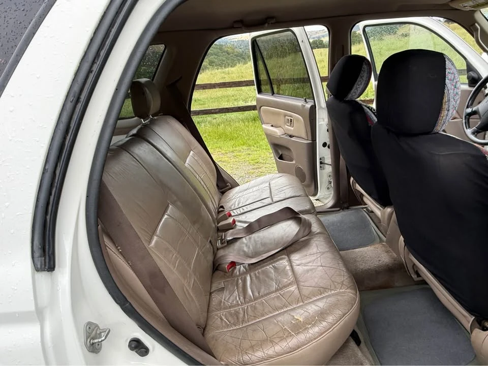 2001 Toyota 4Runner 3rd Gen - Image 9 of 16