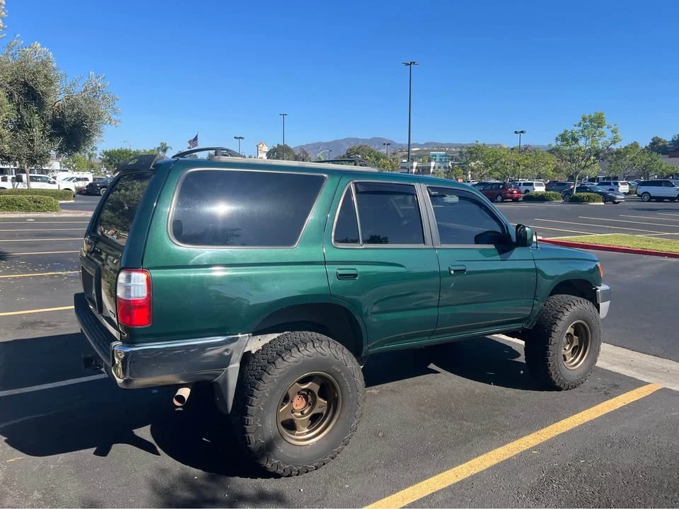 2001 Toyota 4Runner 3rd Gen - Image 8 of 13