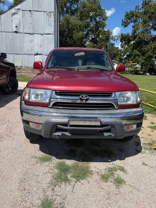 2001 Toyota 4Runner 3rd Gen - Image 2 of 10