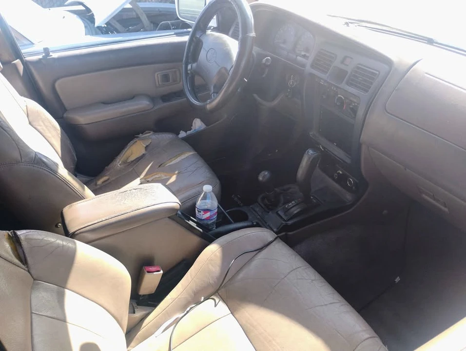 2001 Toyota 4Runner 3rd Gen - Image 5 of 7