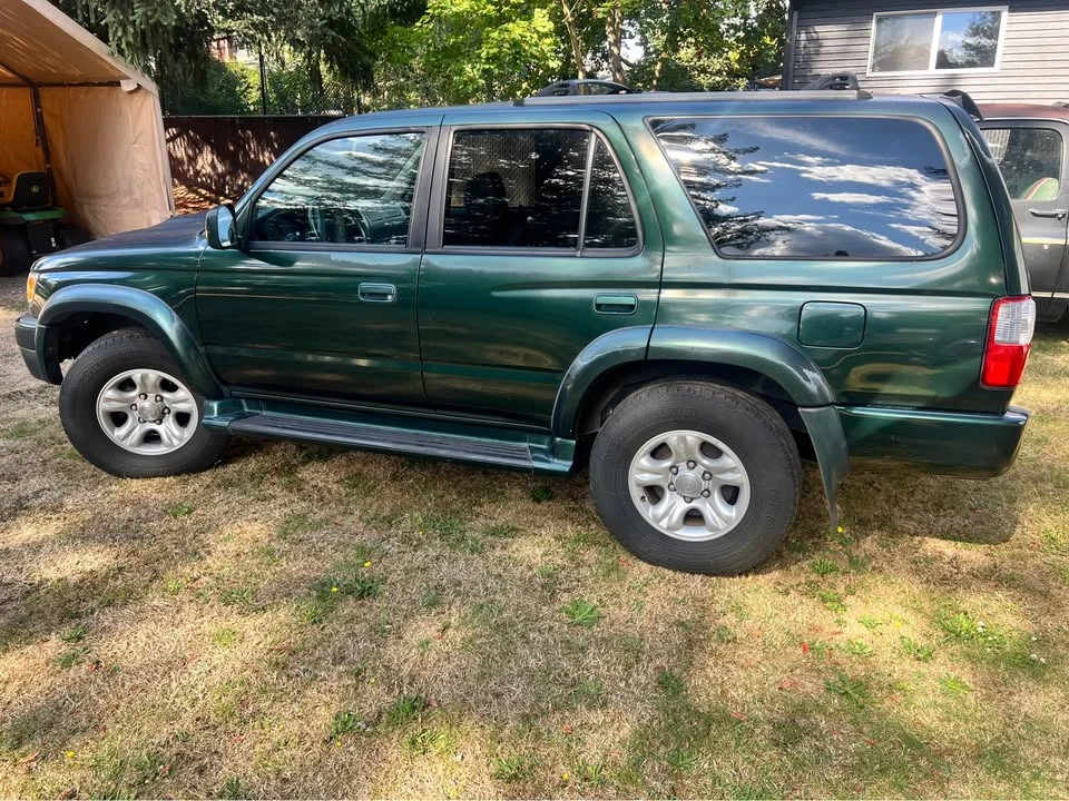 2001 Toyota 4Runner 3rd Gen - Image 2 of 7