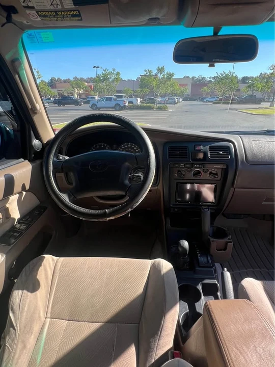 2001 Toyota 4Runner 3rd Gen - Image 11 of 13