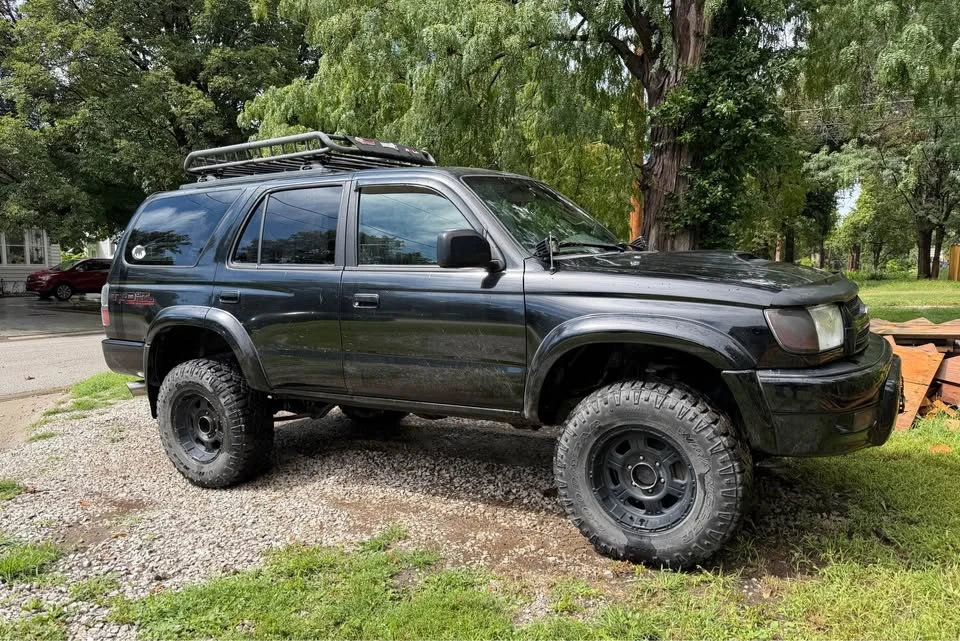 2001 Toyota 4Runner 3rd Gen - Image 2 of 20