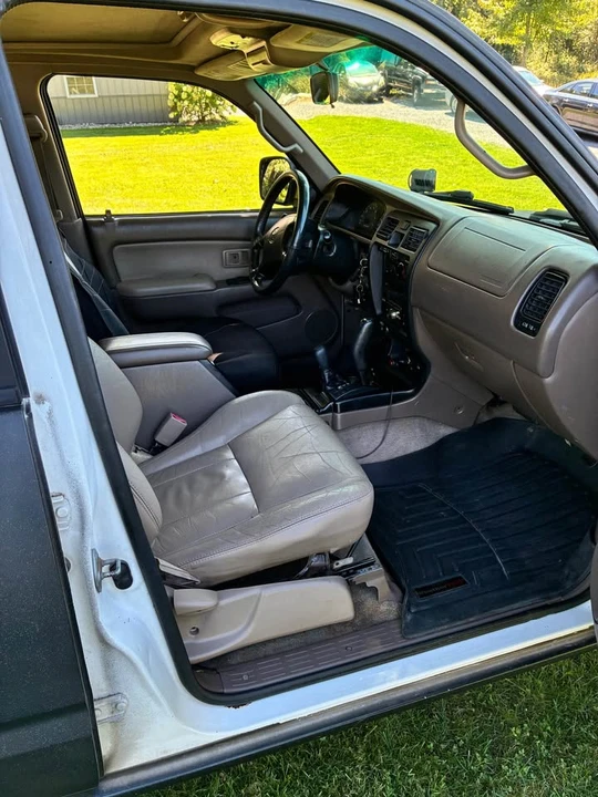 2001 Toyota 4Runner 3rd Gen - Image 10 of 20