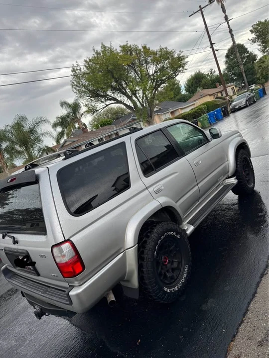 2001 Toyota 4Runner 3rd Gen - Image 2 of 15