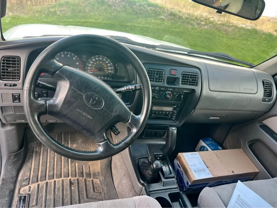 2001 Toyota 4Runner 3rd Gen - Image 8 of 10