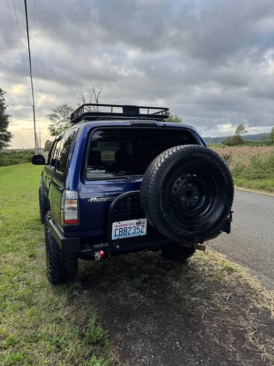 2001 Toyota 4Runner 3rd Gen - Image 2 of 7
