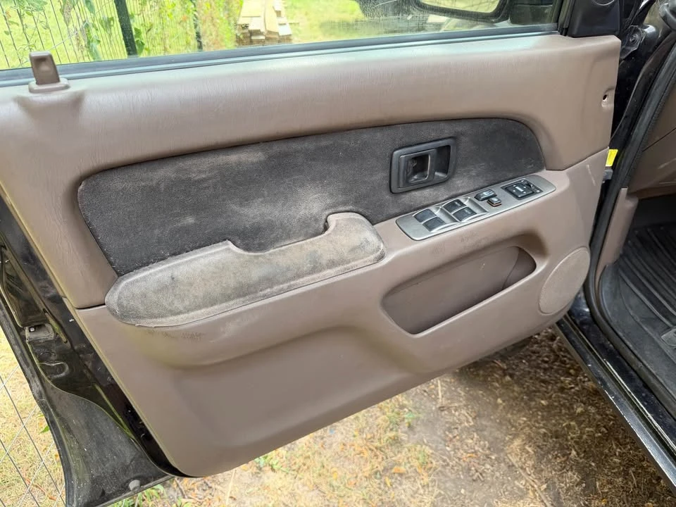 2001 Toyota 4Runner 3rd Gen - Image 10 of 20