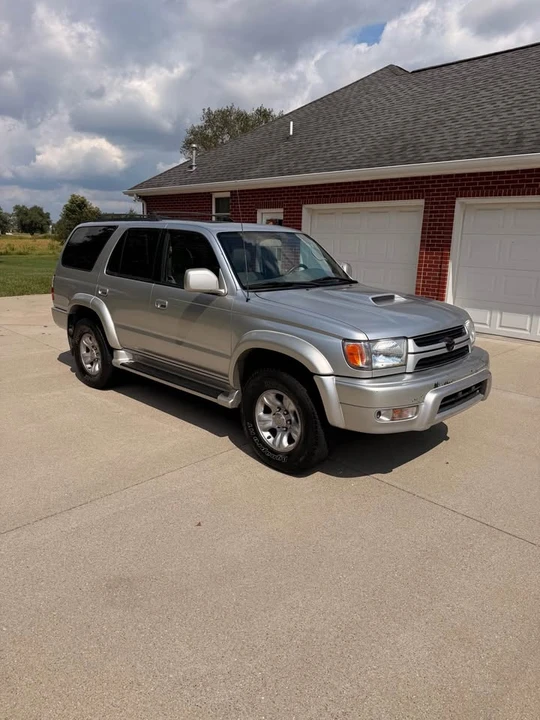 2001 Toyota 4Runner 3rd Gen - Image 7 of 17