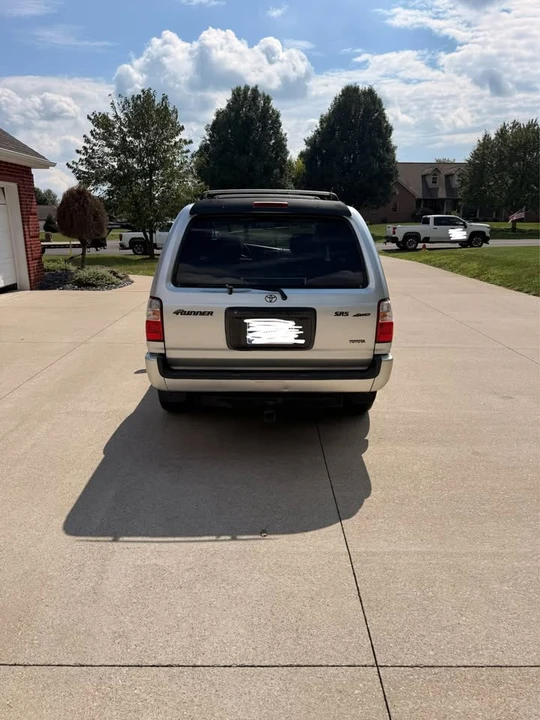 2001 Toyota 4Runner 3rd Gen - Image 4 of 17