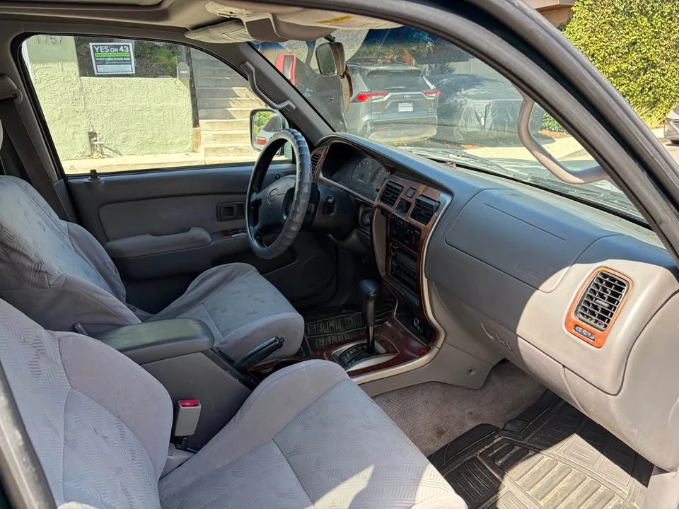 2001 Toyota 4Runner 3rd Gen - Image 6 of 12