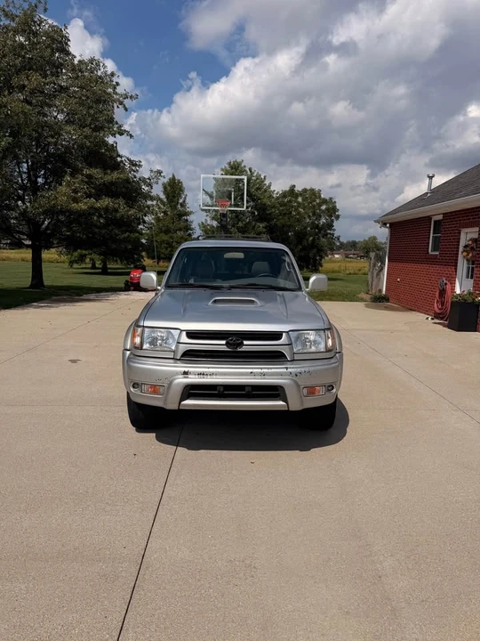 2001 Toyota 4Runner 3rd Gen - Image 8 of 17