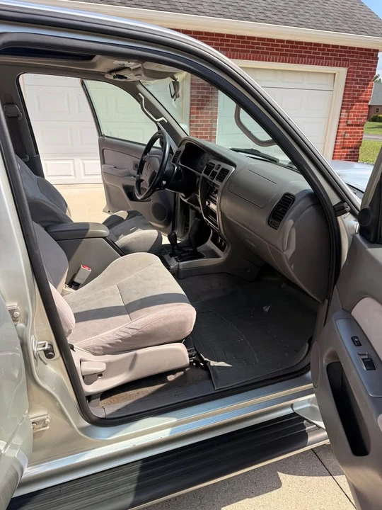 2001 Toyota 4Runner 3rd Gen - Image 14 of 17